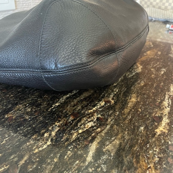 Gucci Hobo Shoulder Bag - Picture 4 of 13